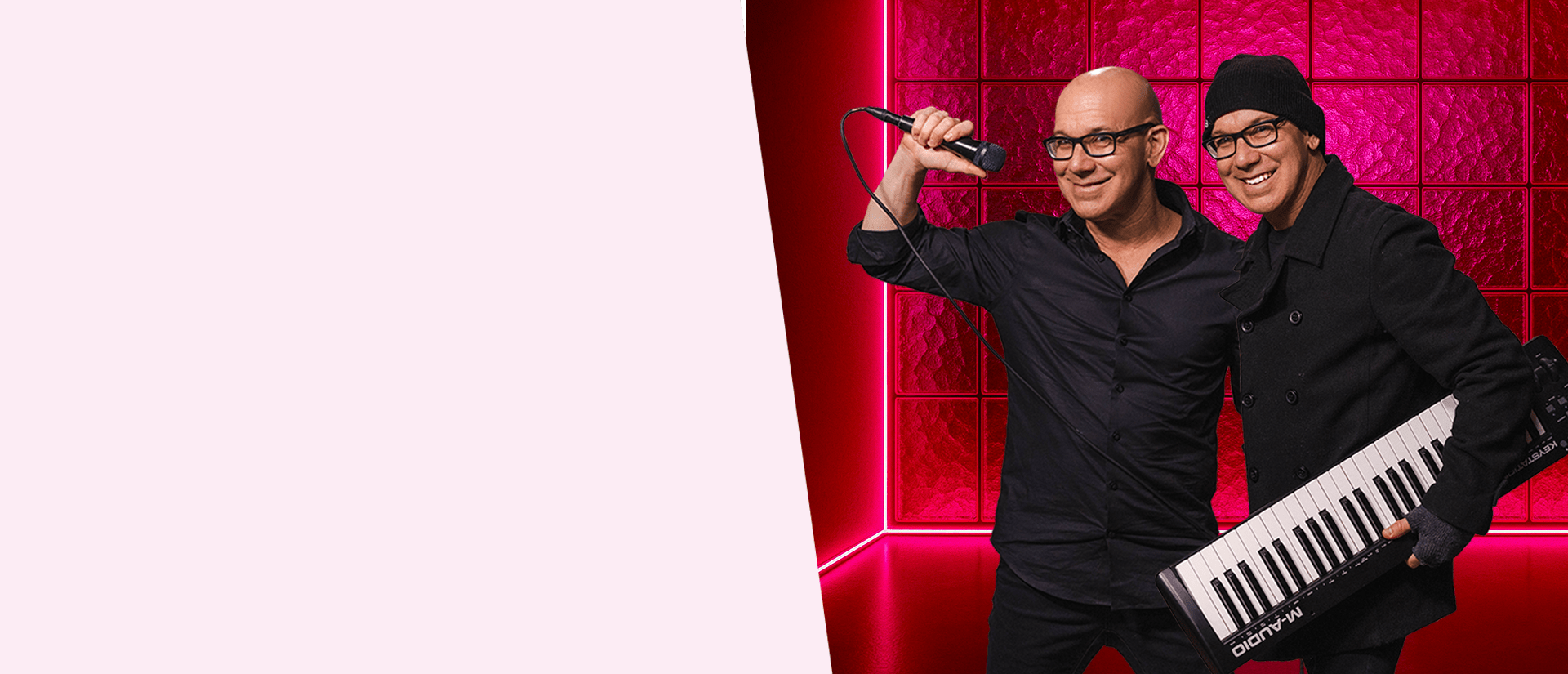 Live singing pianist performing at an event in Orange County – Moses Music Studios